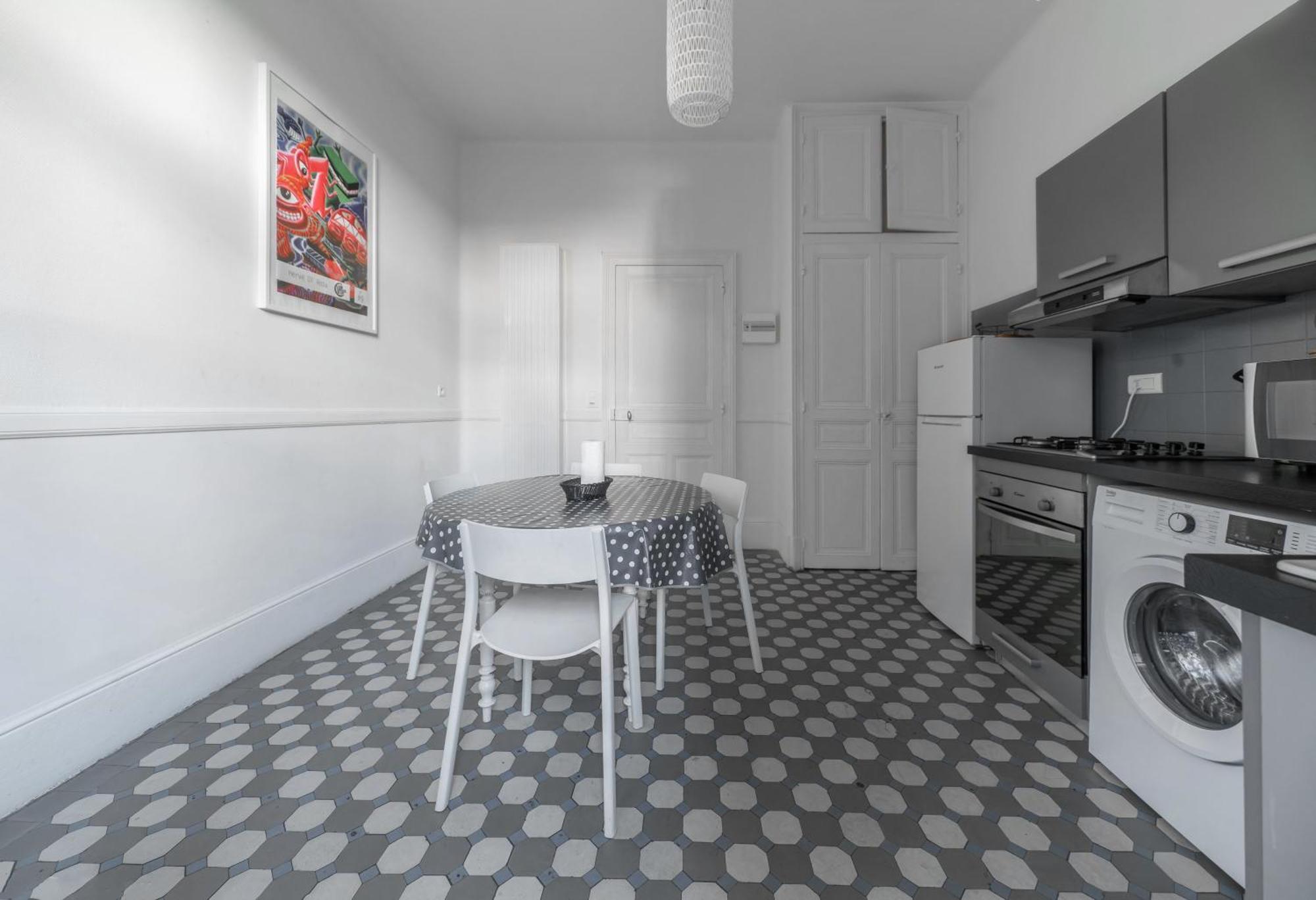 Residence Epinat II - Appartements Centre - Parking Vichy Eksteriør bilde